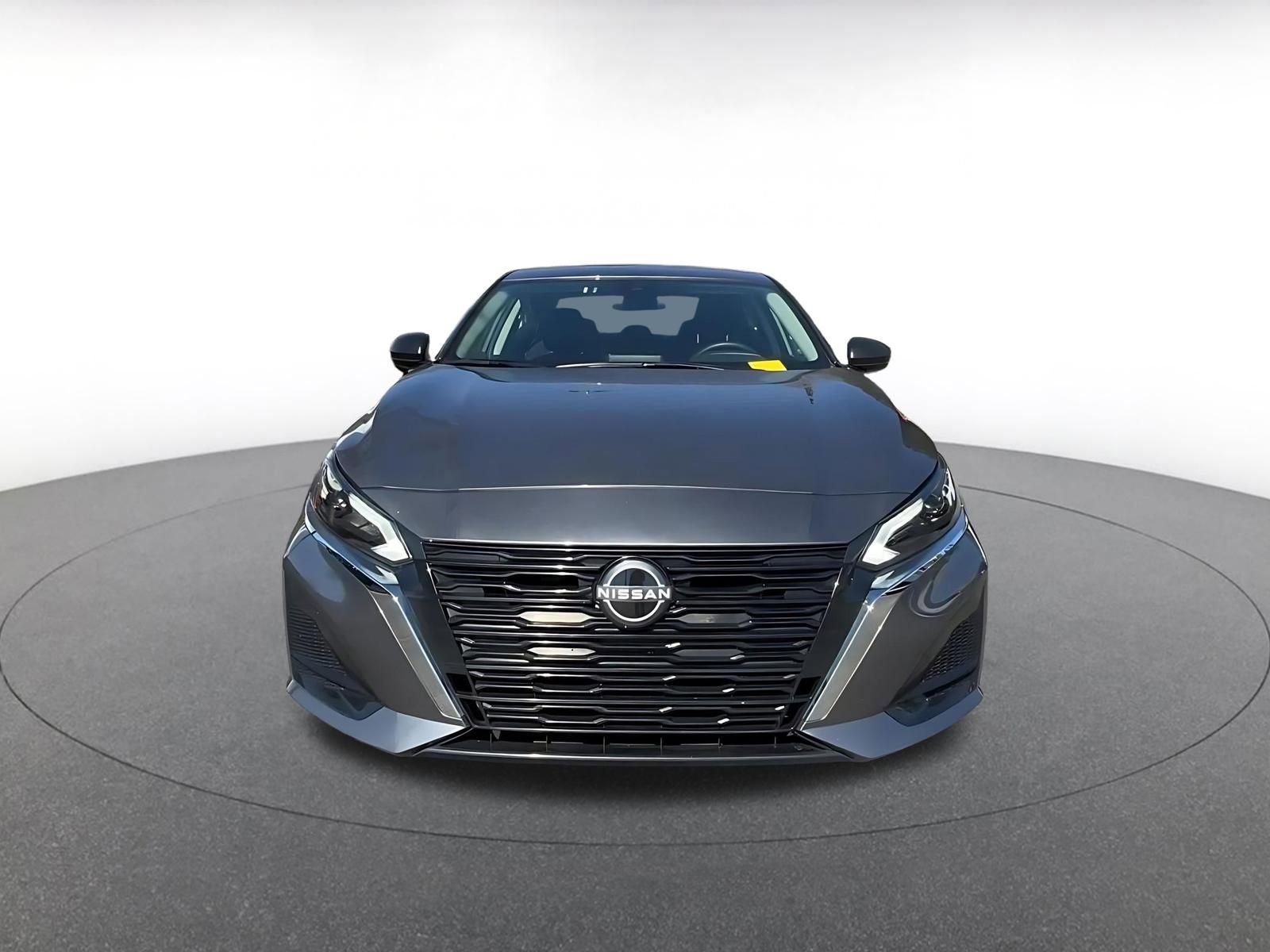 Thumbnail: 2025 Nissan Altima - 4