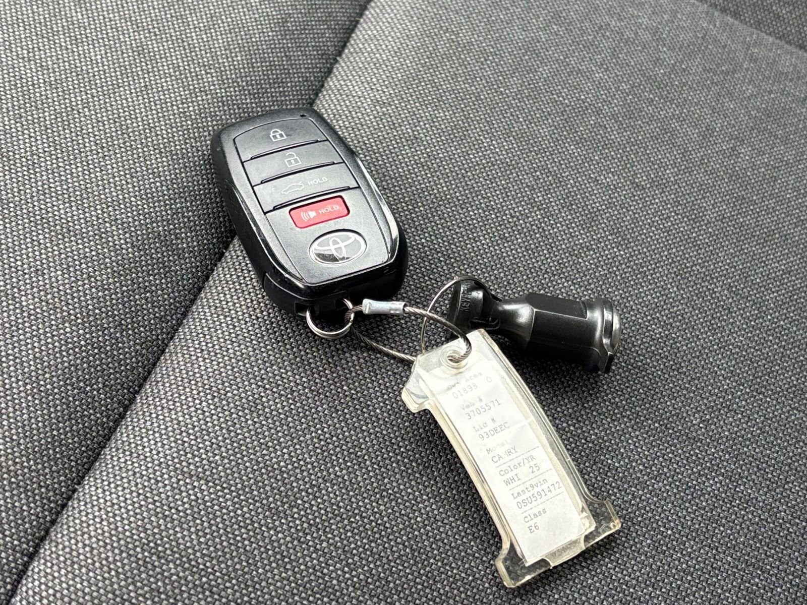 Thumbnail: 2025 Toyota Camry - 22