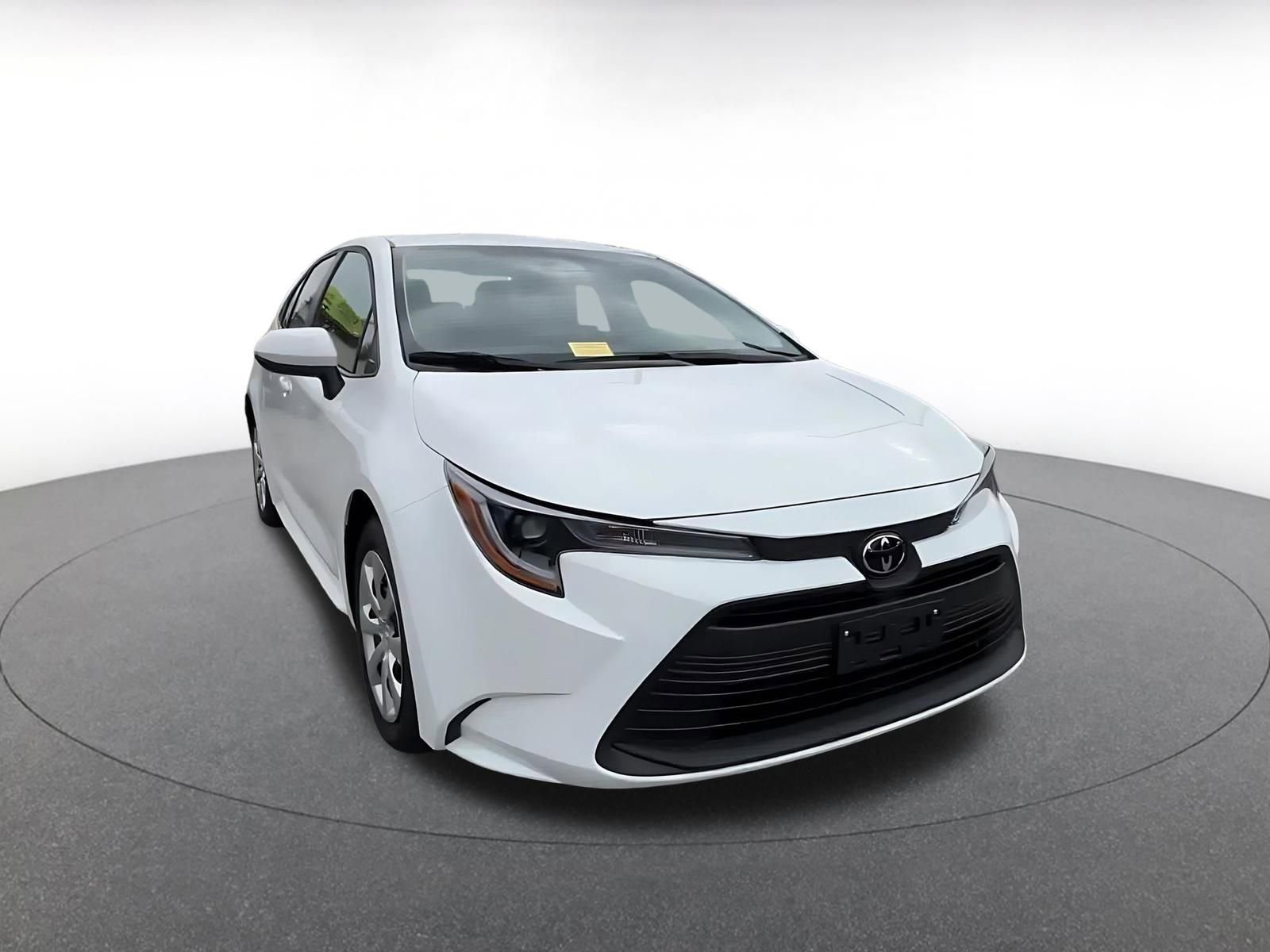 Thumbnail: 2025 Toyota Corolla - 3