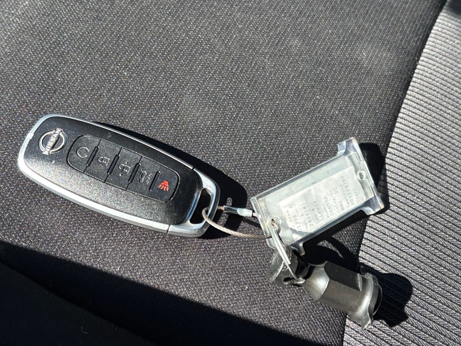 Thumbnail: 2025 Nissan Sentra - 21