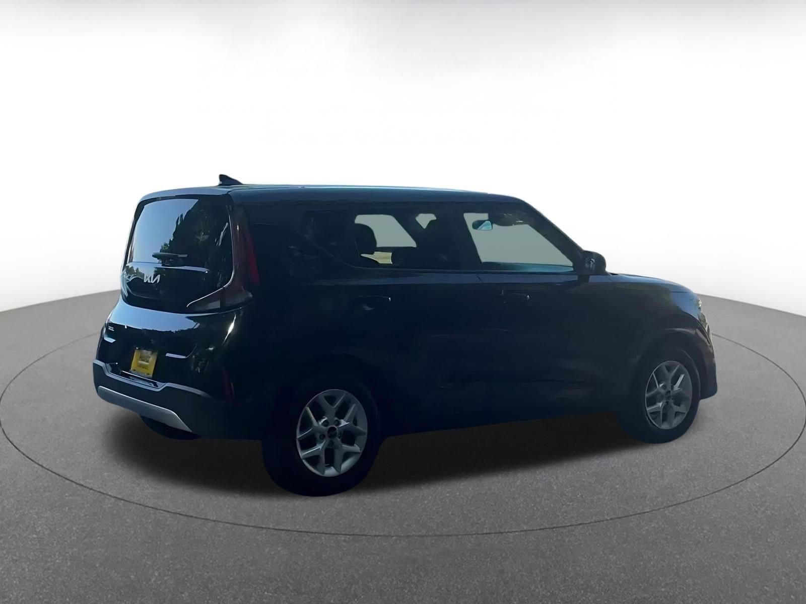 Thumbnail: 2025 Kia Soul - 16