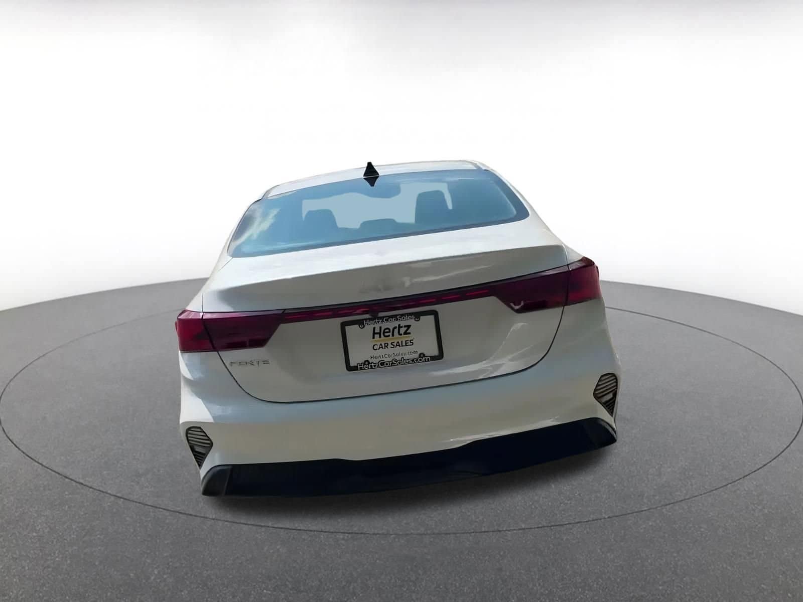 Thumbnail: 2024 Kia Forte - 12