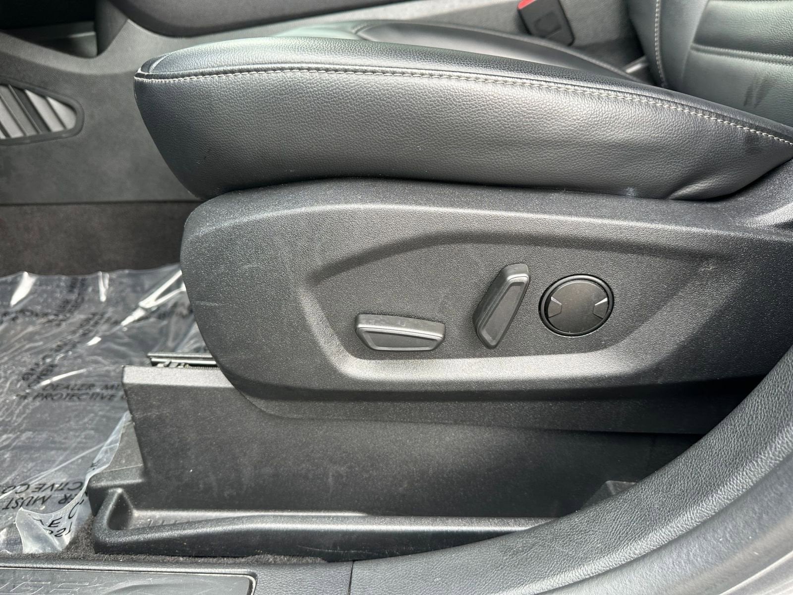 Thumbnail: 2024 Ford Edge - 23