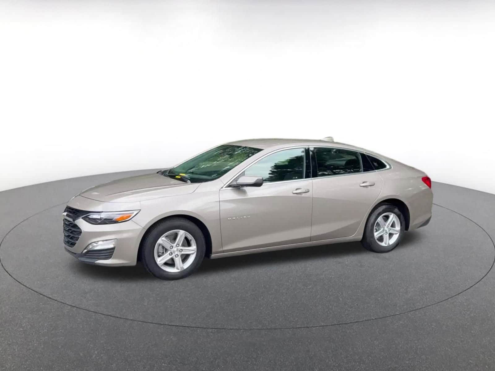 Thumbnail: 2024 Chevrolet Malibu - 7