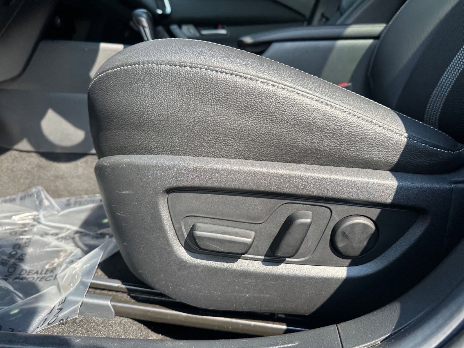 Thumbnail: 2025 Mazda CX-50 - 27