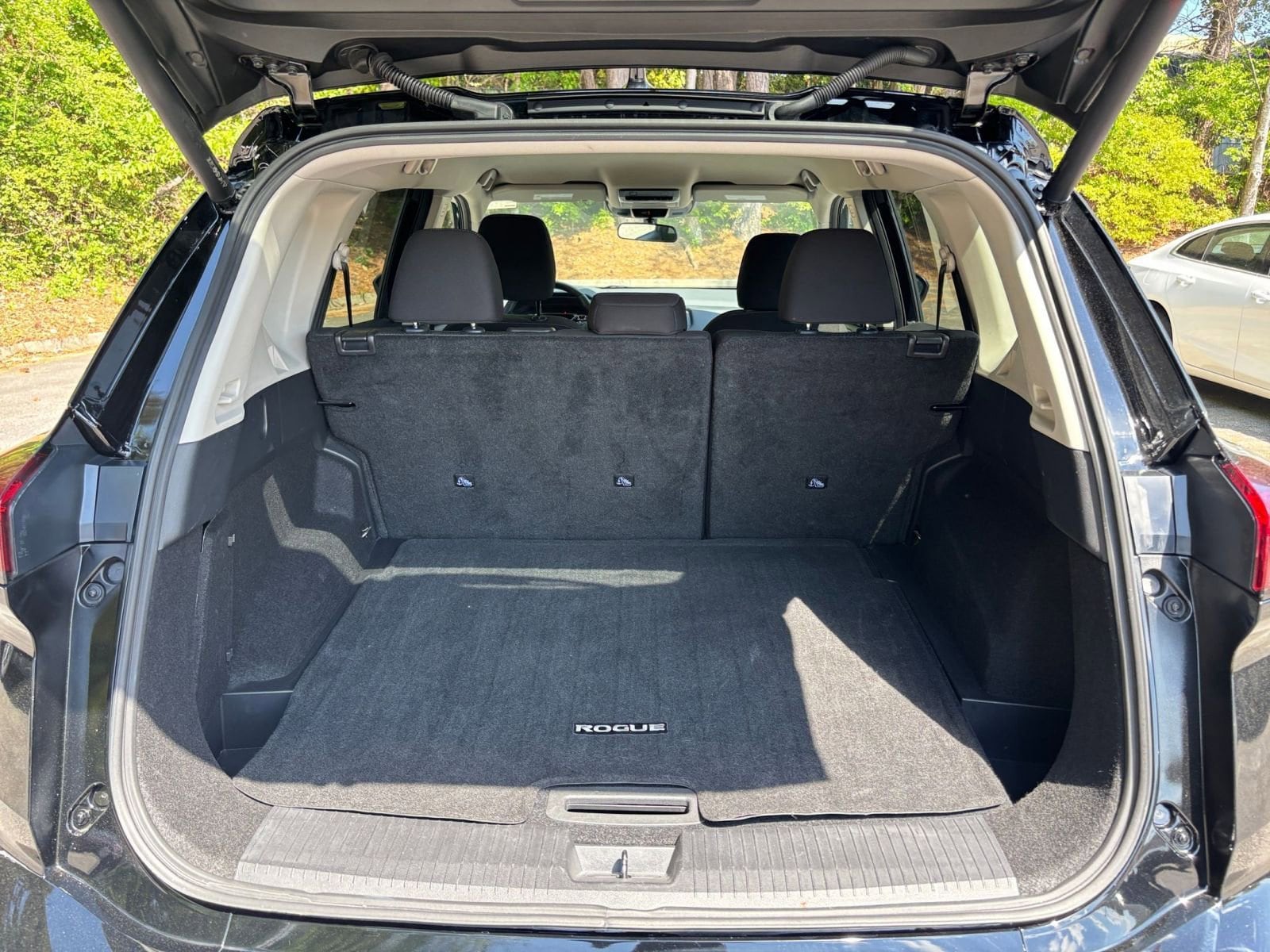 Thumbnail: 2025 Nissan Rogue - 33