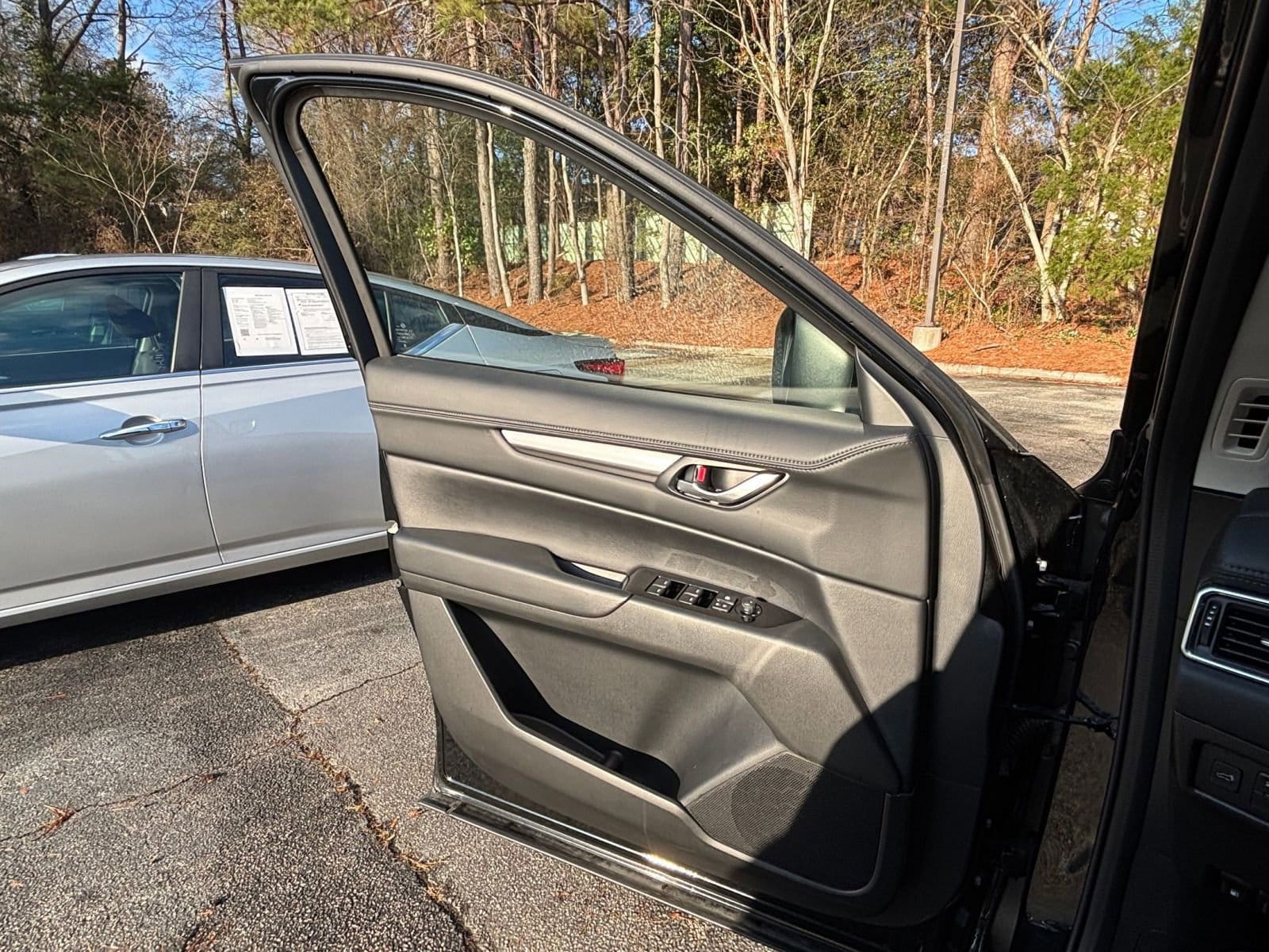 Thumbnail: 2025 Mazda CX-5 - 18