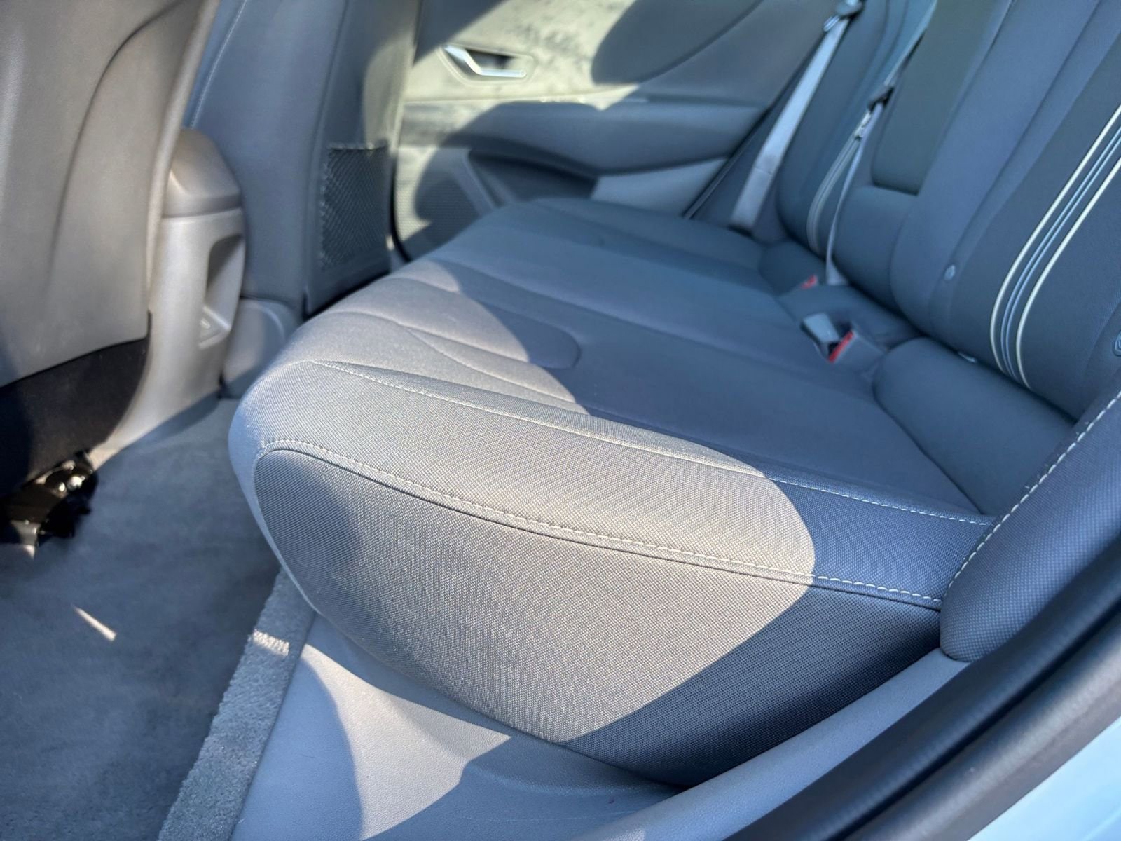 Thumbnail: 2025 Hyundai Elantra - 25