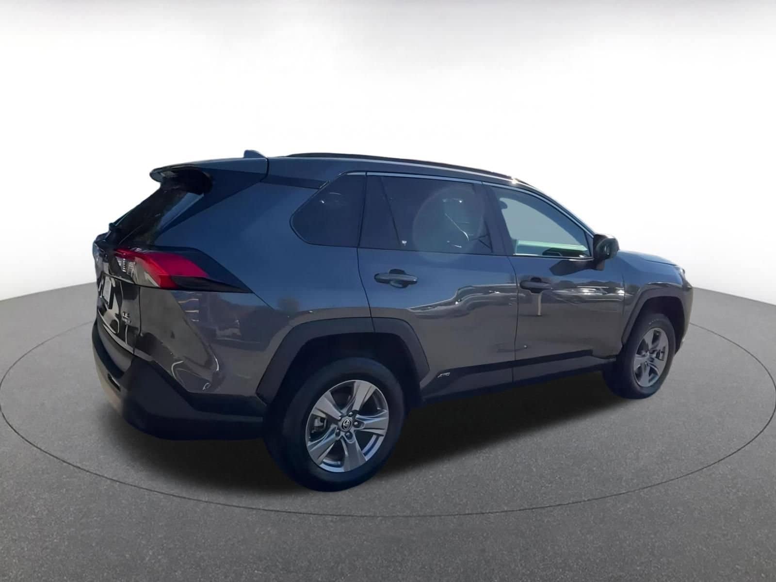 Thumbnail: 2025 Toyota RAV4 - 15