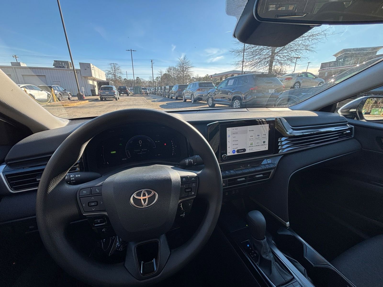 Thumbnail: 2025 Toyota Camry - 33