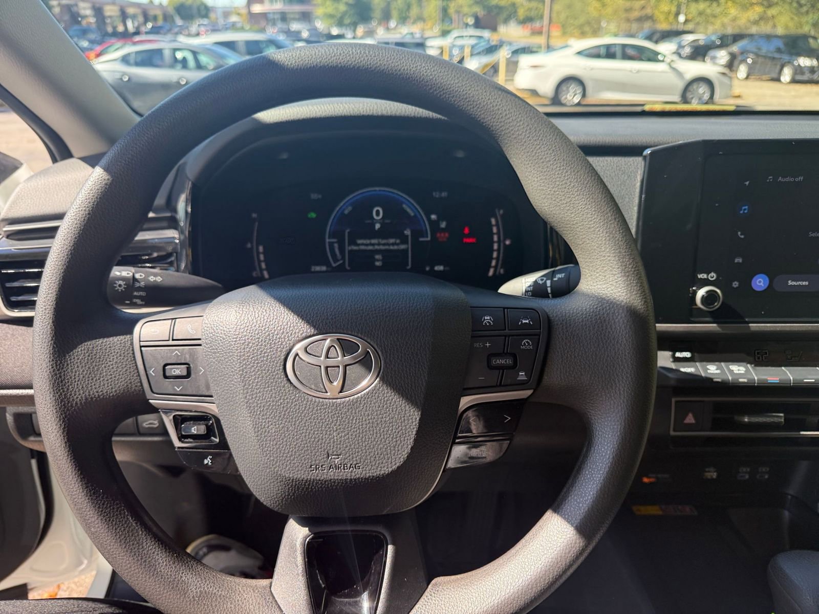 Thumbnail: 2025 Toyota Camry - 28