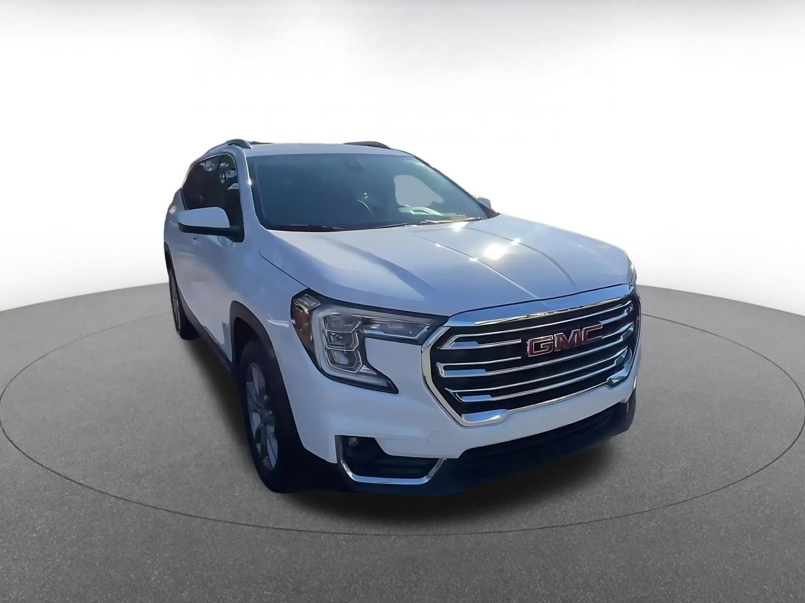 Thumbnail: 2024 GMC Terrain - 3