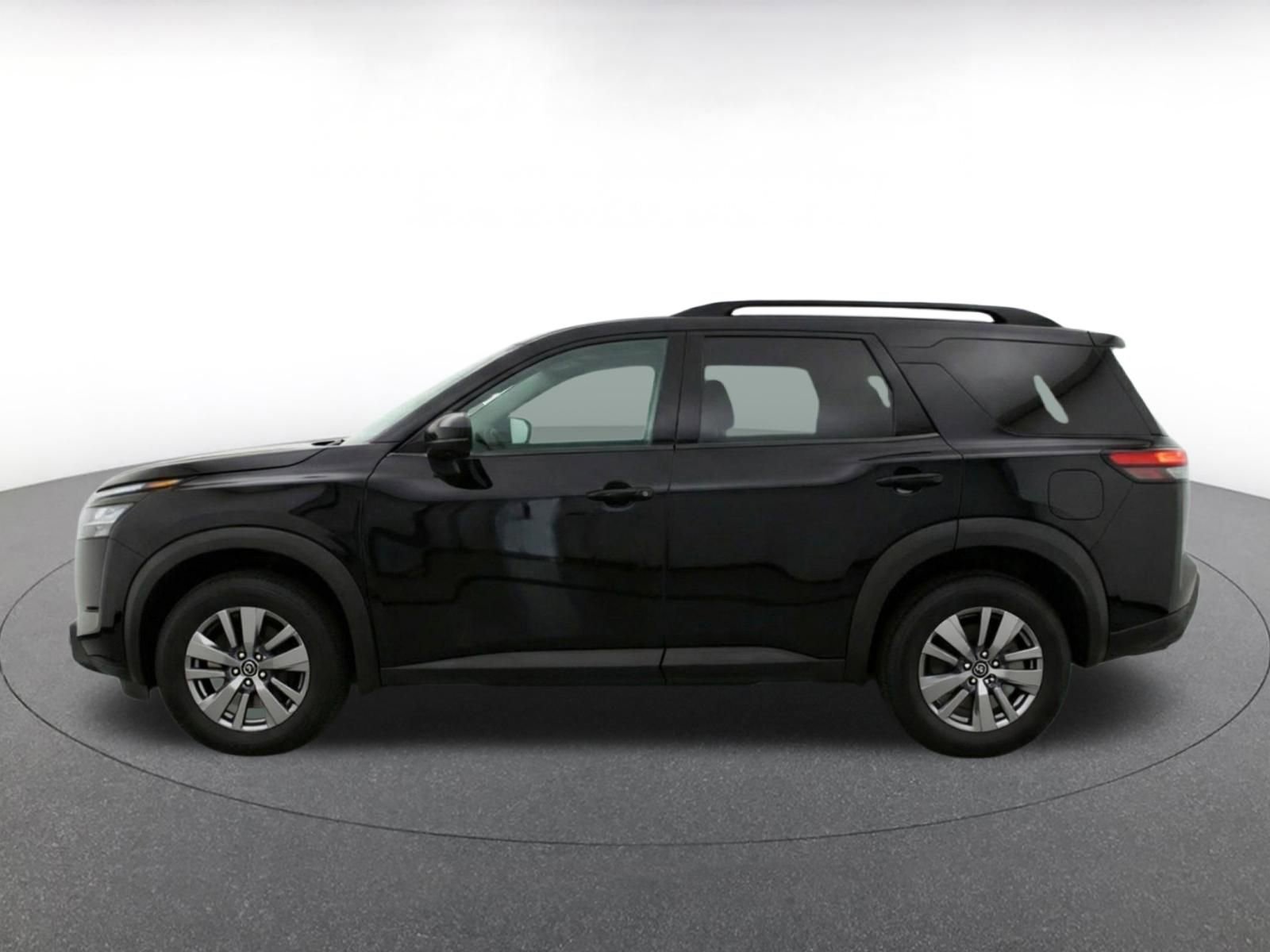 Thumbnail: 2025 Nissan Pathfinder - 4