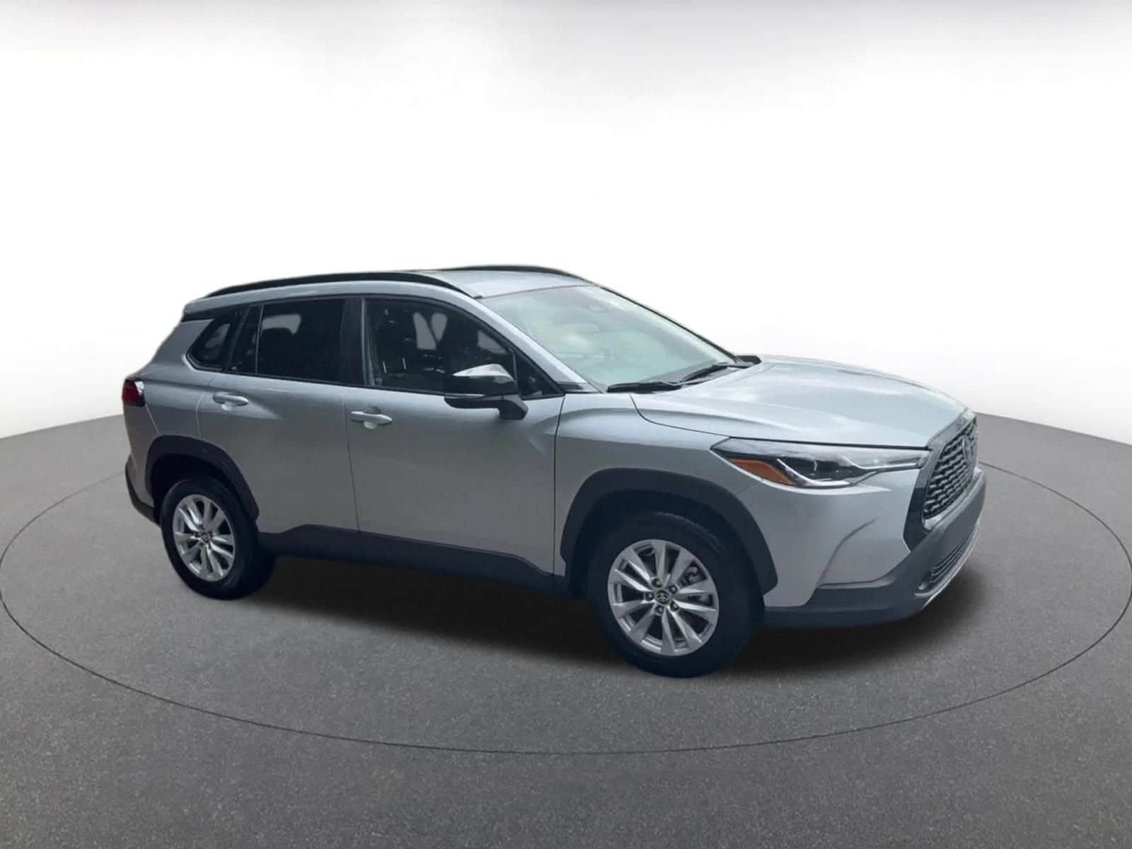 Thumbnail: 2025 Toyota Corolla Cross - 2