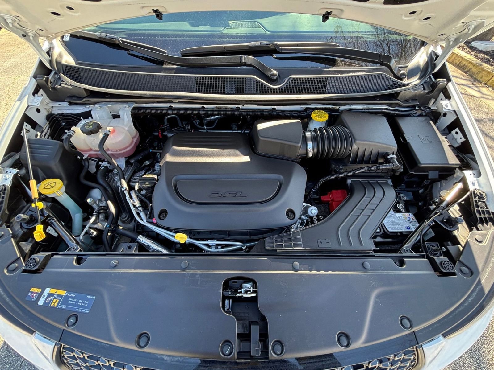 Thumbnail: 2025 Chrysler Pacifica - 33