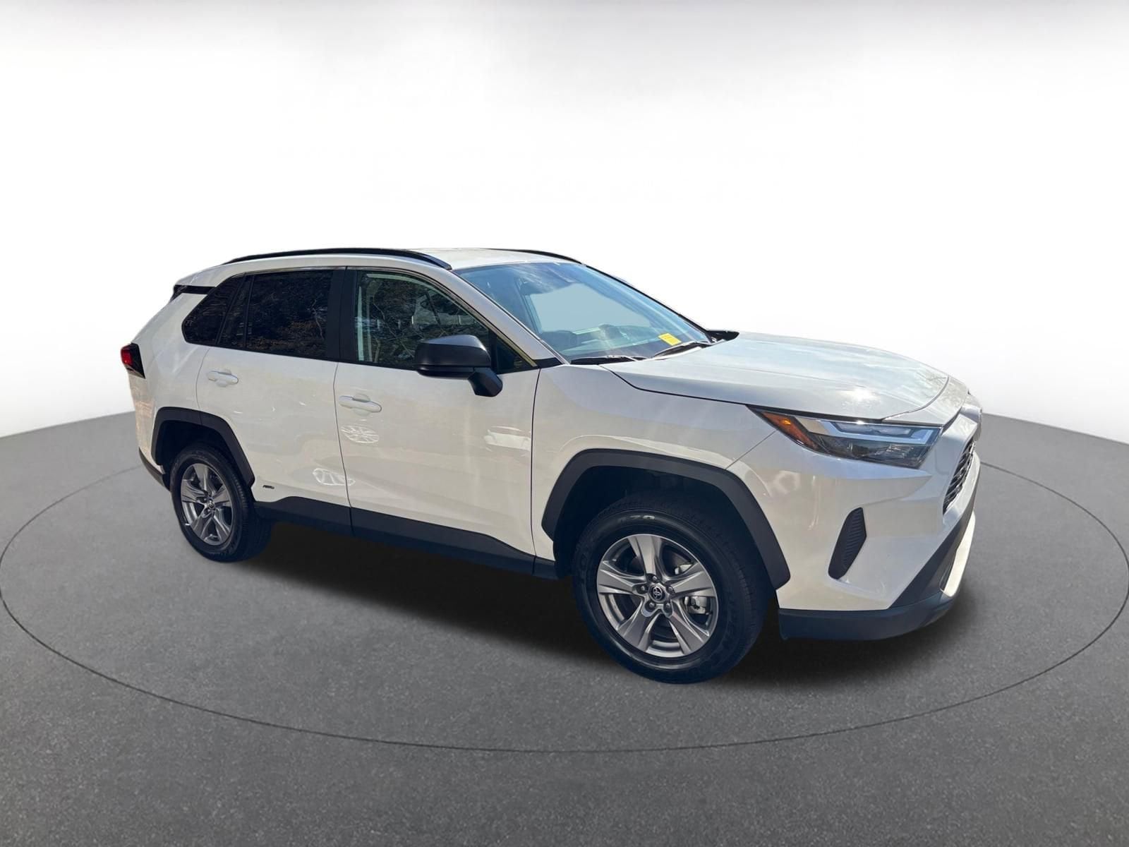 Thumbnail: 2025 Toyota RAV4 - 1