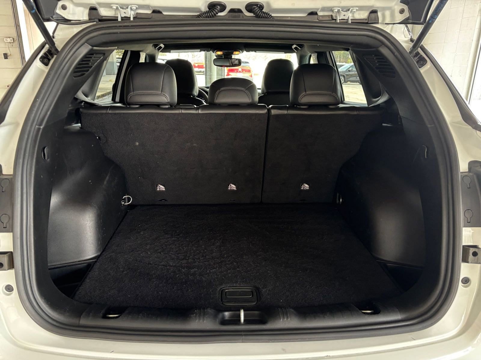 Thumbnail: 2025 Jeep Compass - 31