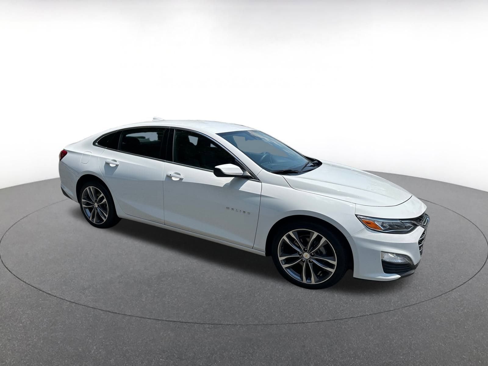 Thumbnail: 2024 Chevrolet Malibu - 1