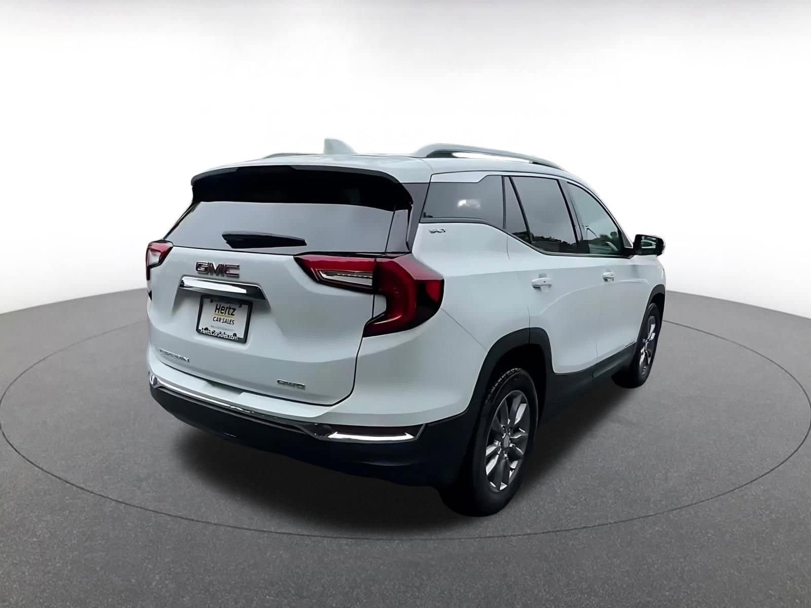 Thumbnail: 2024 GMC Terrain - 15