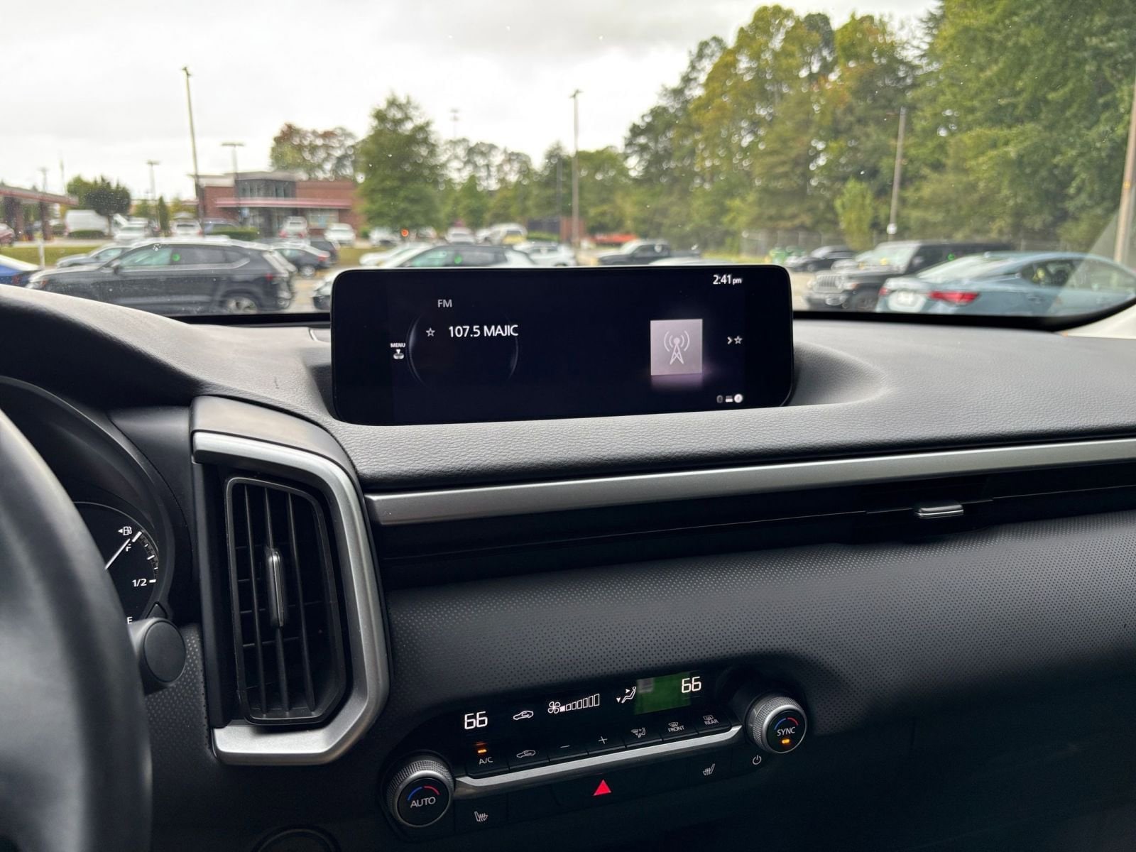 Thumbnail: 2025 Mazda CX-50 - 21