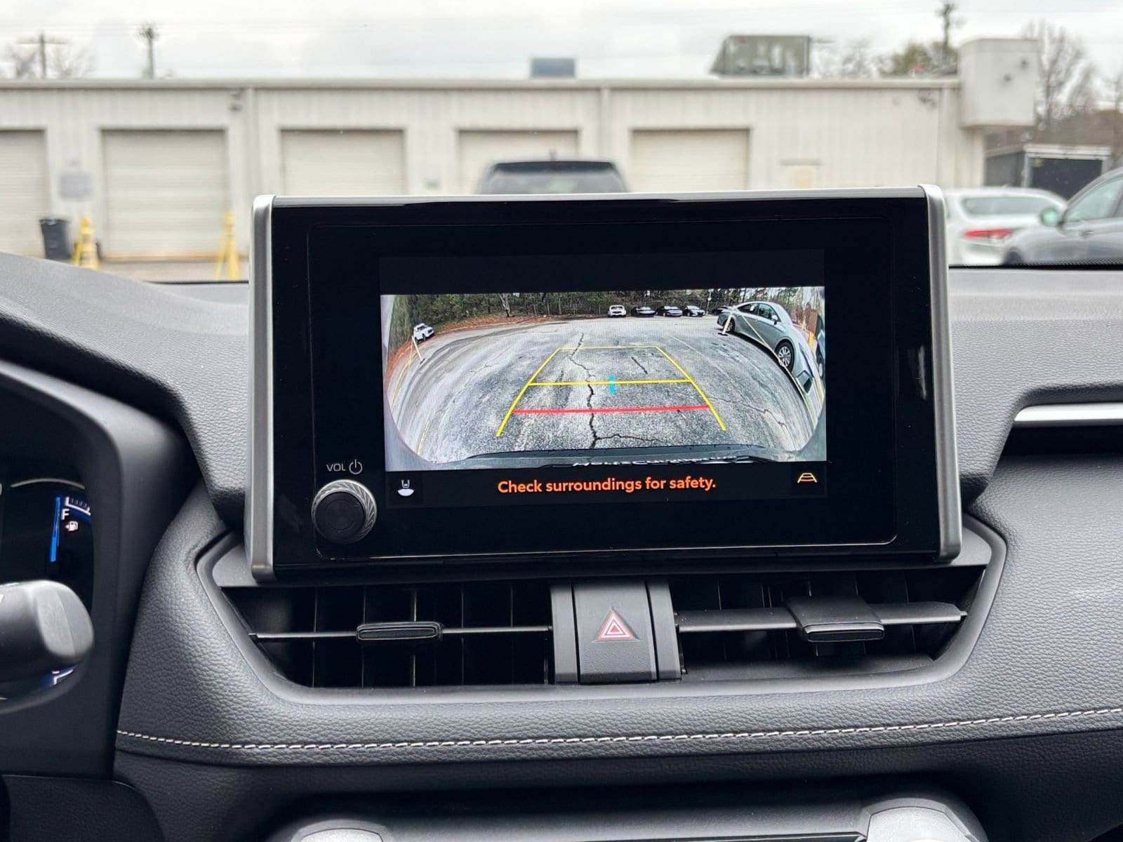 Thumbnail: 2025 Toyota RAV4 - 17