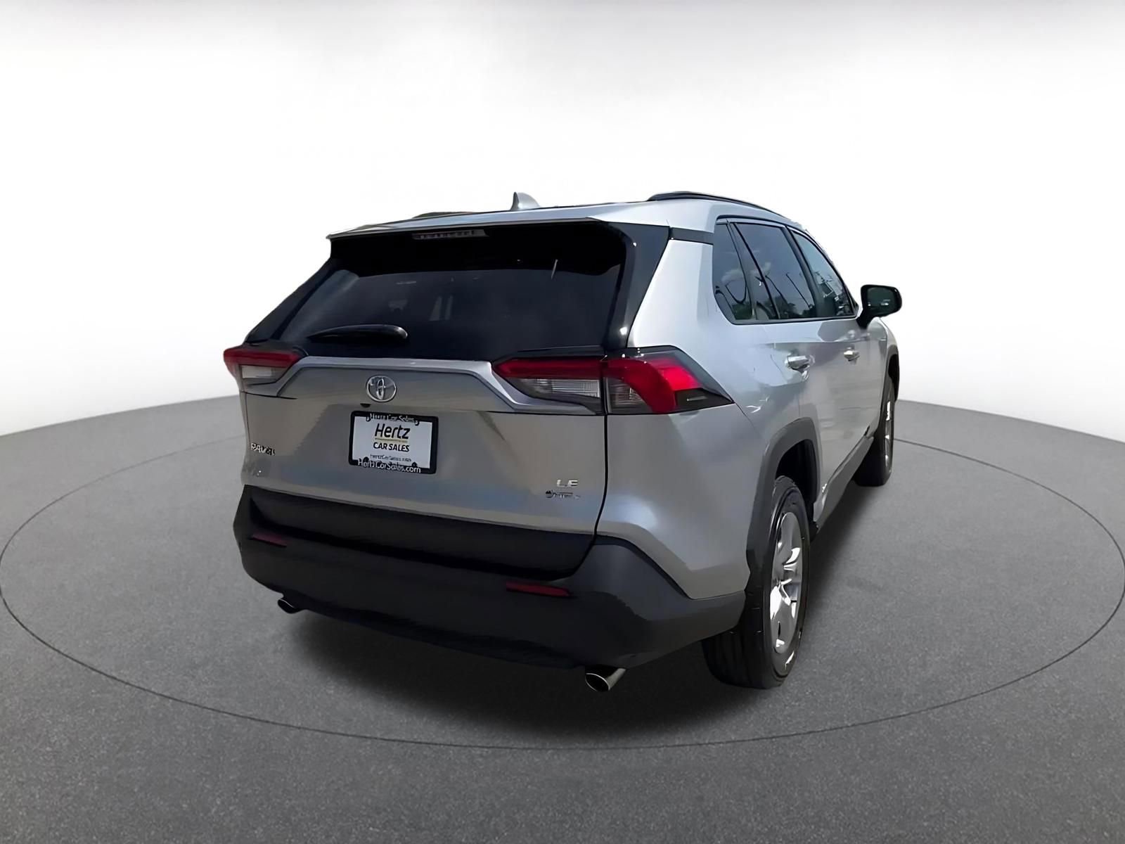 Thumbnail: 2025 Toyota RAV4 - 15