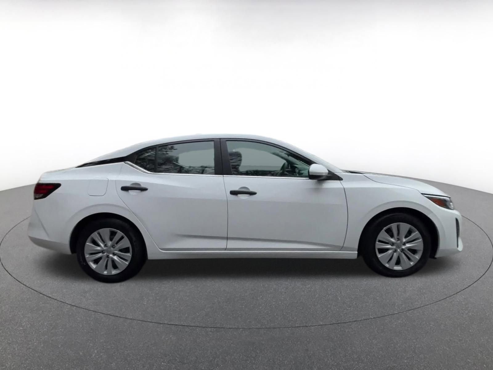 Thumbnail: 2025 Nissan Sentra - 16