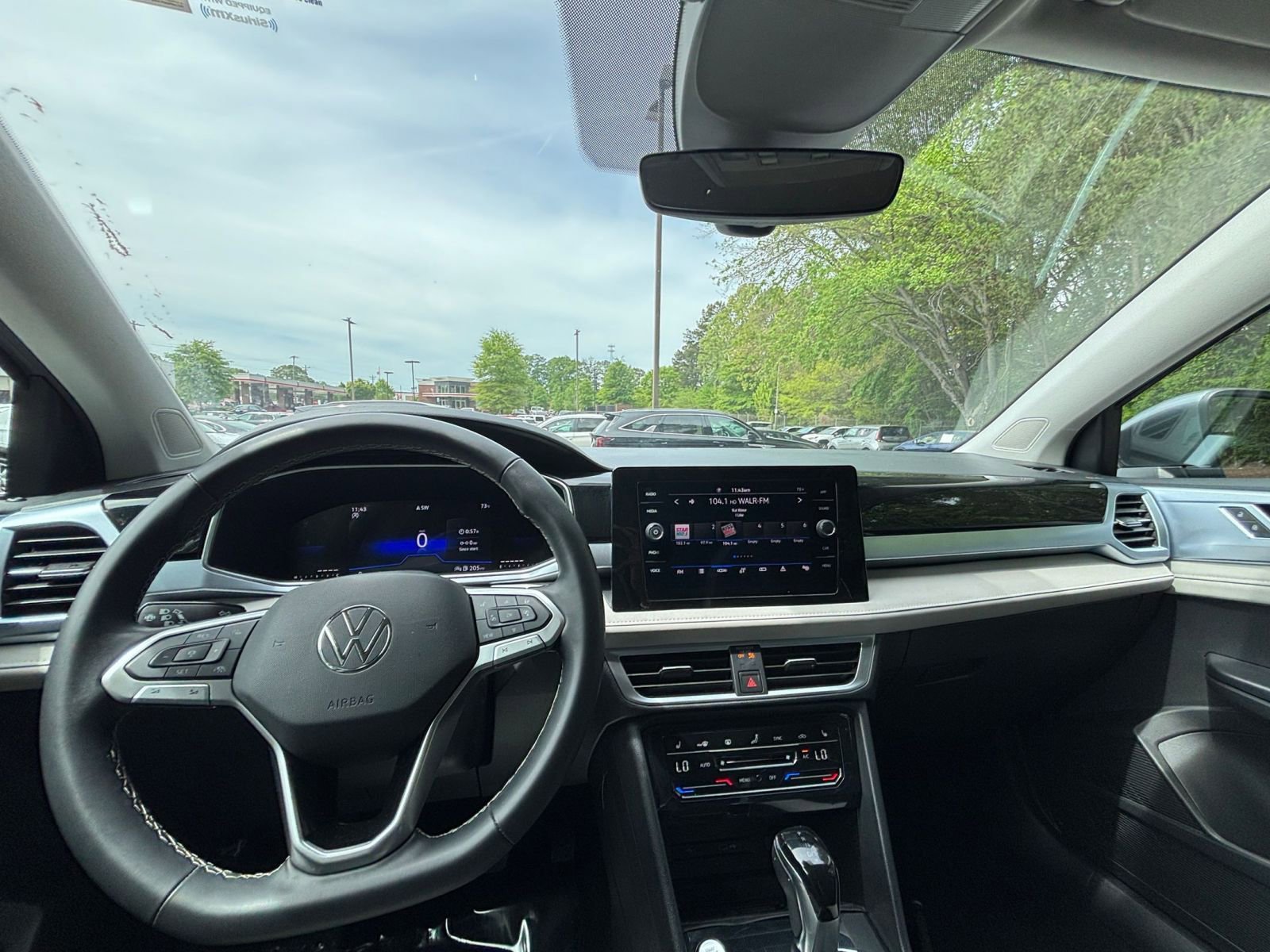 Thumbnail: 2025 Volkswagen Taos - 34