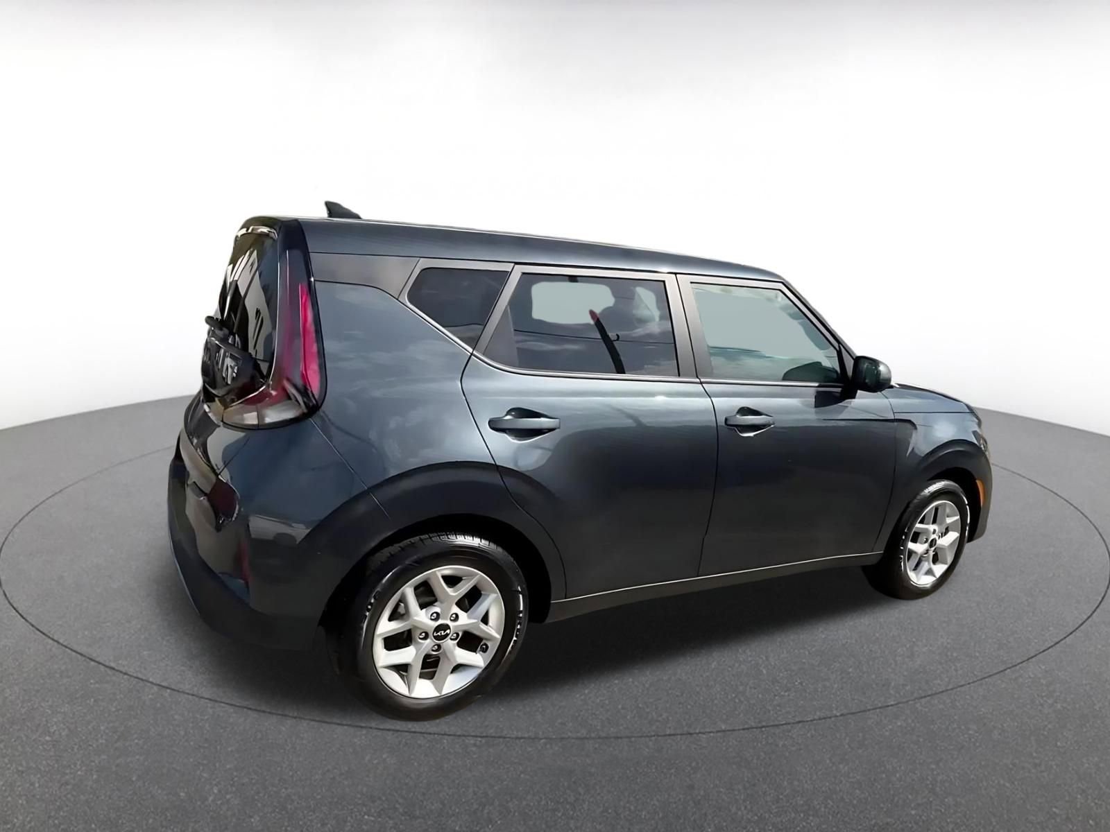 Thumbnail: 2025 Kia Soul - 15