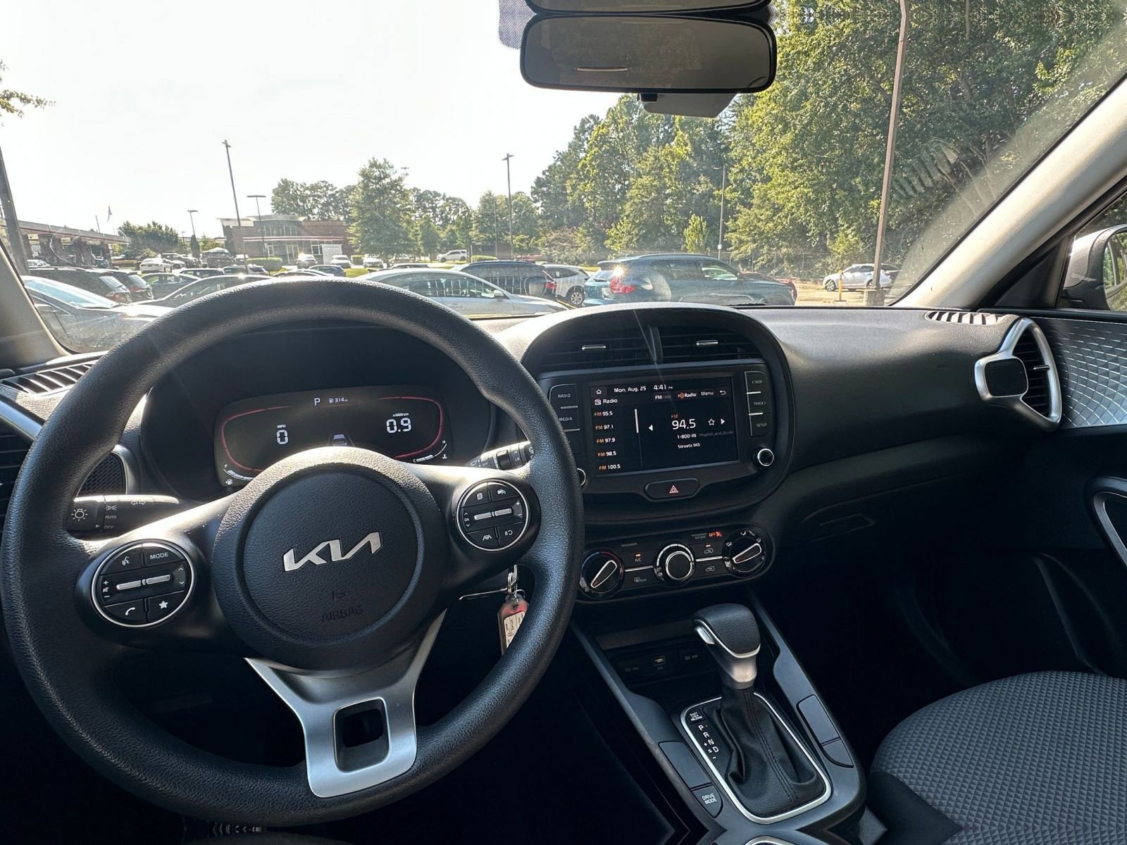 Thumbnail: 2023 Kia Soul - 33