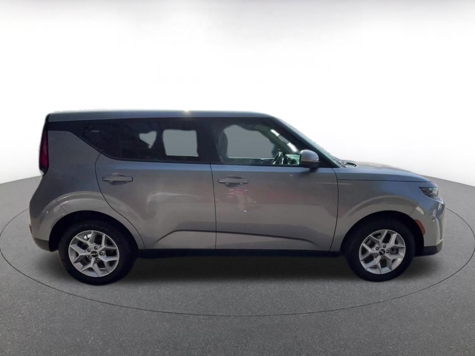 Thumbnail: 2025 Kia Soul - 16