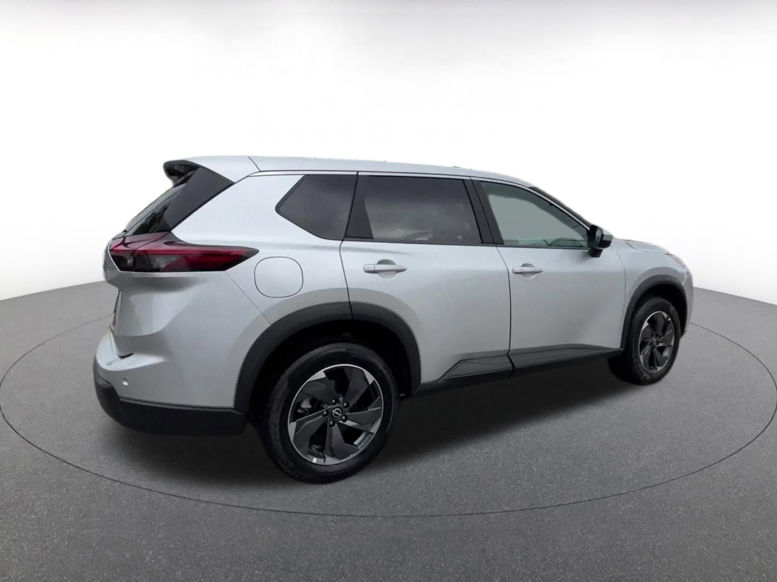 Thumbnail: 2025 Nissan Rogue - 15
