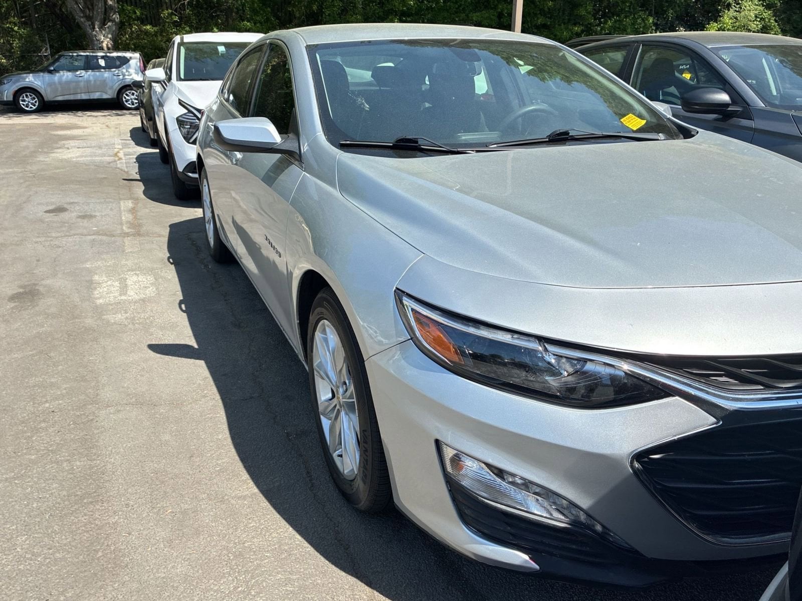 Thumbnail: 2022 Chevrolet Malibu - 2