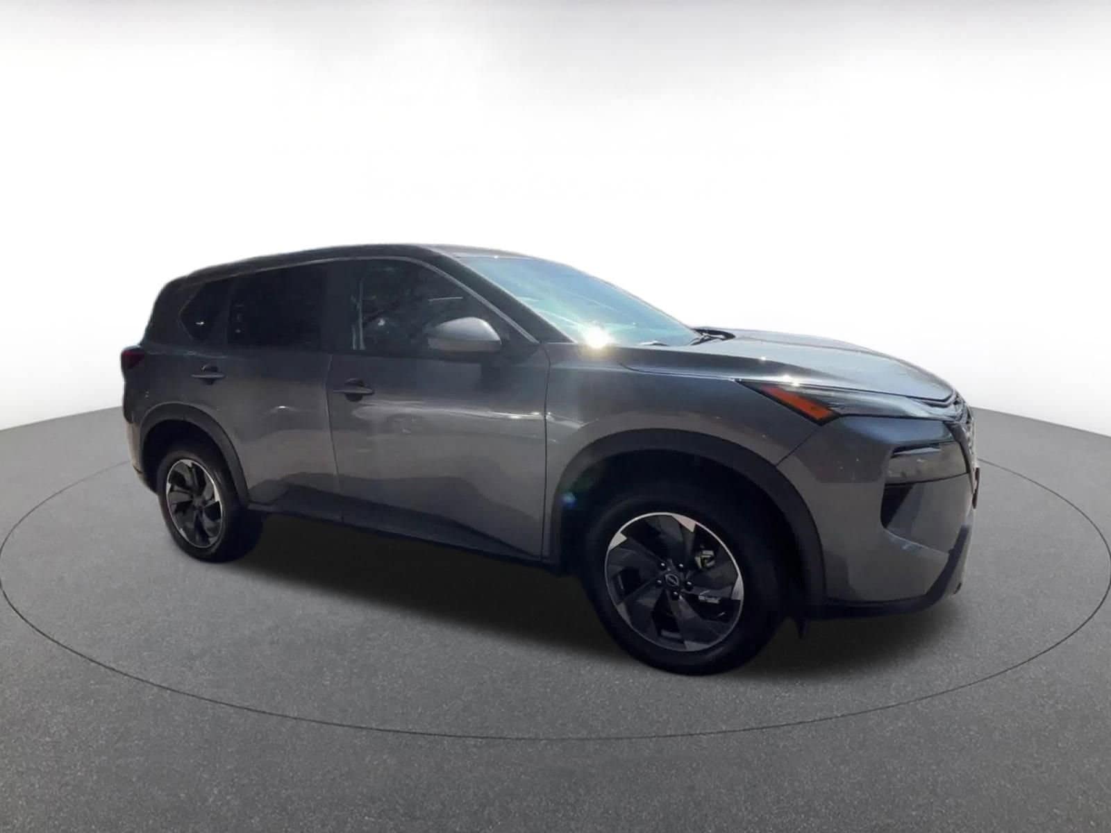 Thumbnail: 2025 Nissan Rogue - 2