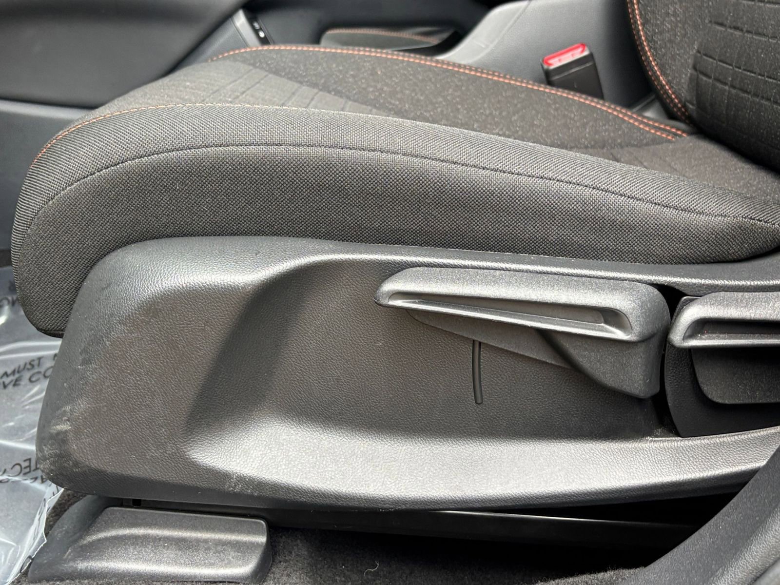 Thumbnail: 2025 Honda HR-V - 22