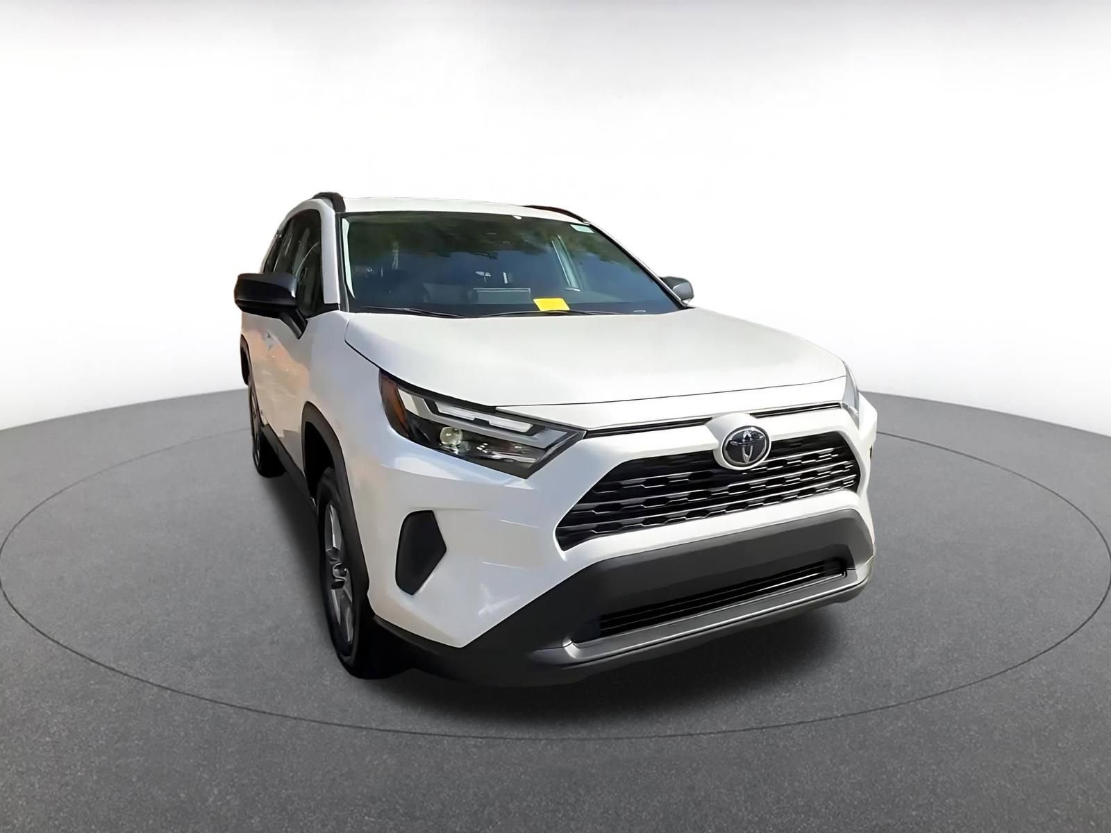 Thumbnail: 2025 Toyota RAV4 - 3