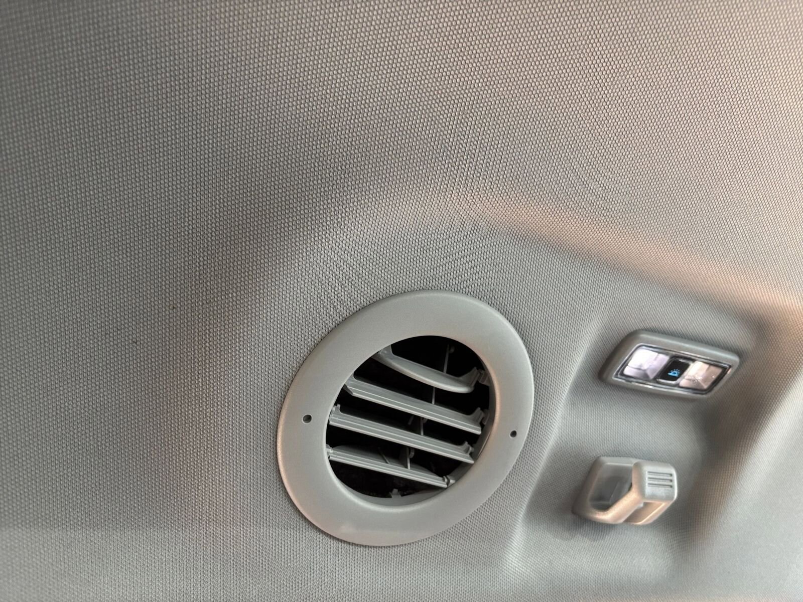 Thumbnail: 2024 Ford Explorer - 24