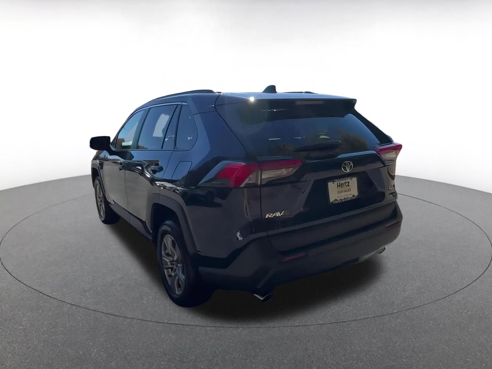 Thumbnail: 2025 Toyota RAV4 - 10