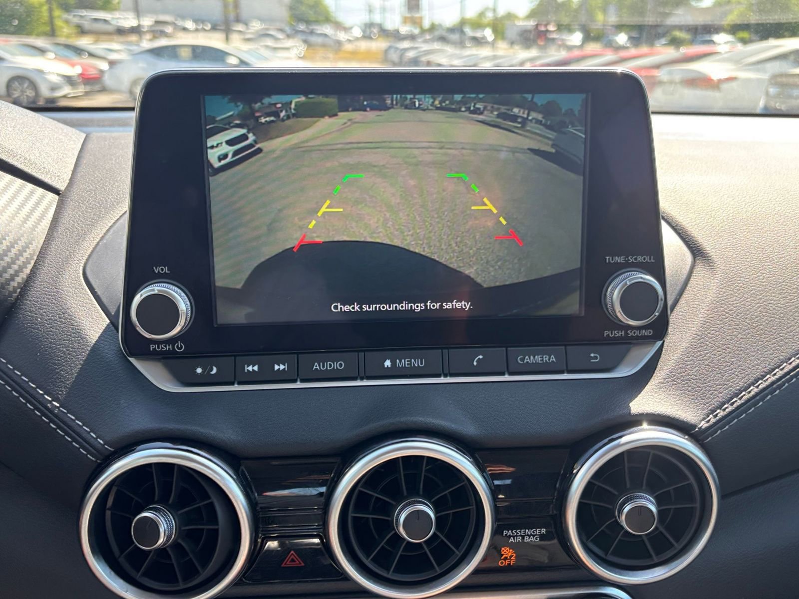 Thumbnail: 2025 Nissan Sentra - 24