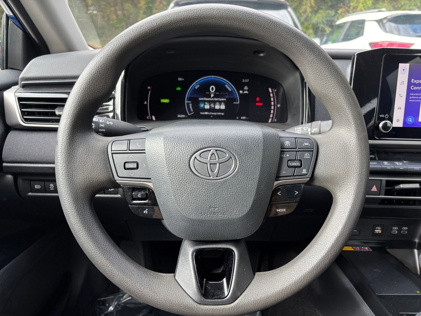 Thumbnail: 2025 Toyota Camry - 28