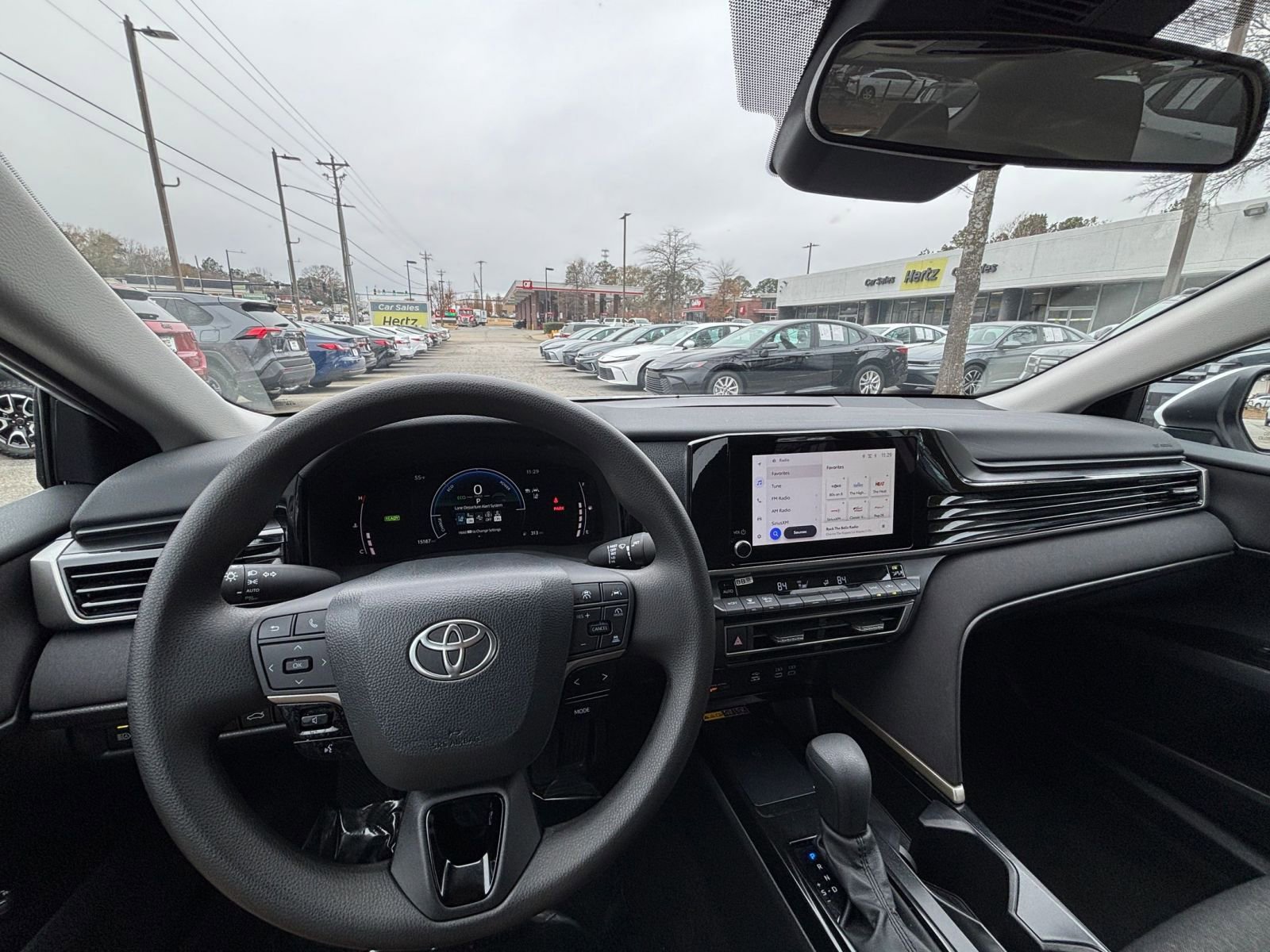 Thumbnail: 2025 Toyota Camry - 33