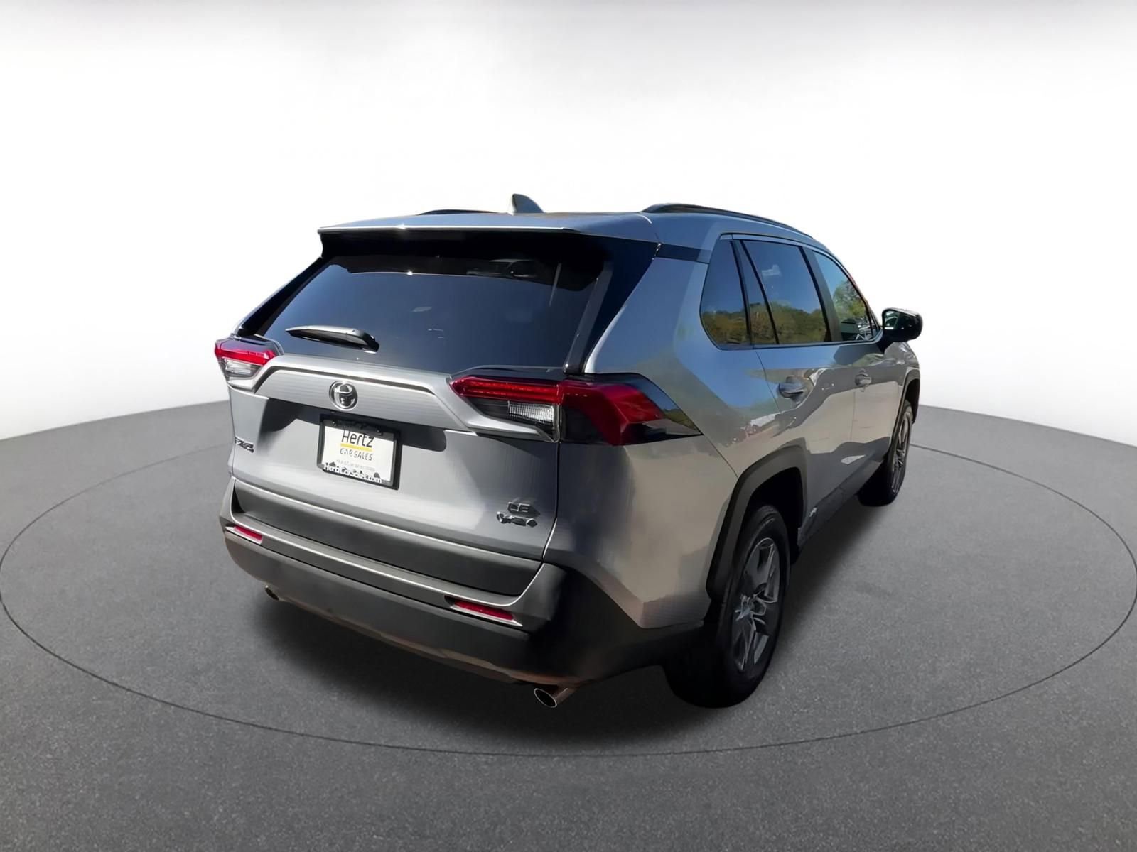 Thumbnail: 2025 Toyota RAV4 - 14