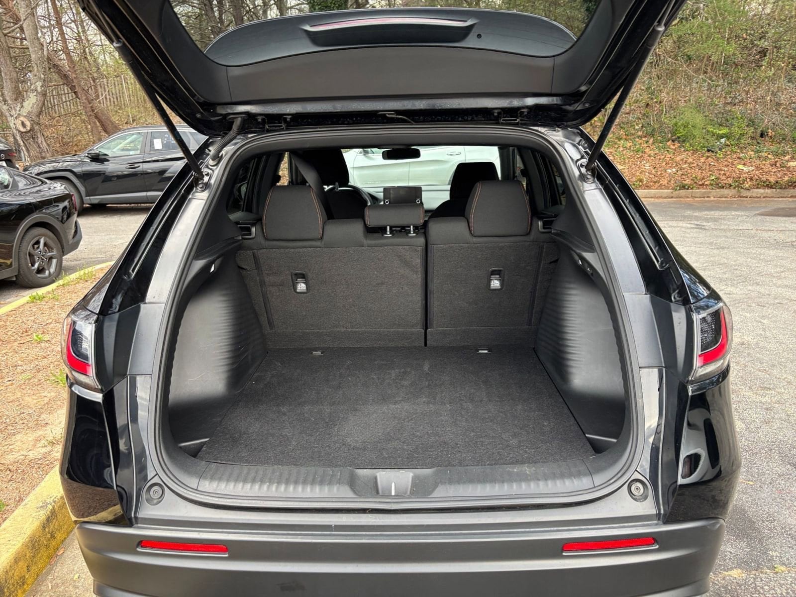 Thumbnail: 2025 Honda HR-V - 32