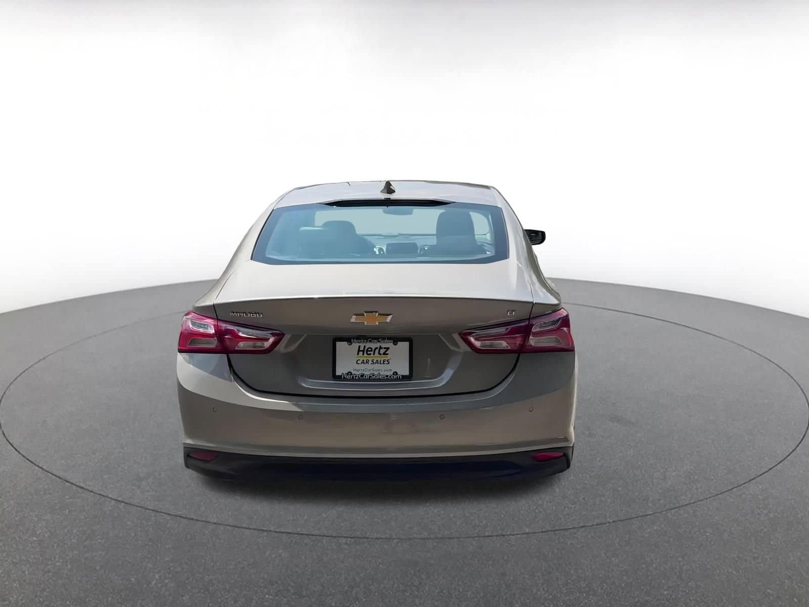 Thumbnail: 2024 Chevrolet Malibu - 12