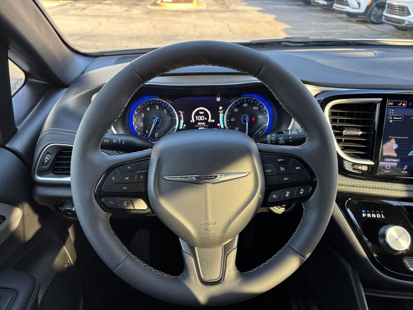 Thumbnail: 2025 Chrysler Pacifica - 29