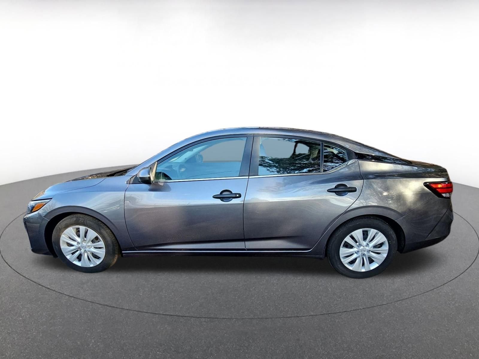 Thumbnail: 2025 Nissan Sentra - 4