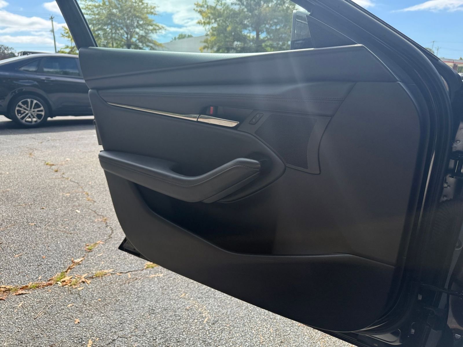 Thumbnail: 2025 Mazda Mazda3 - 20