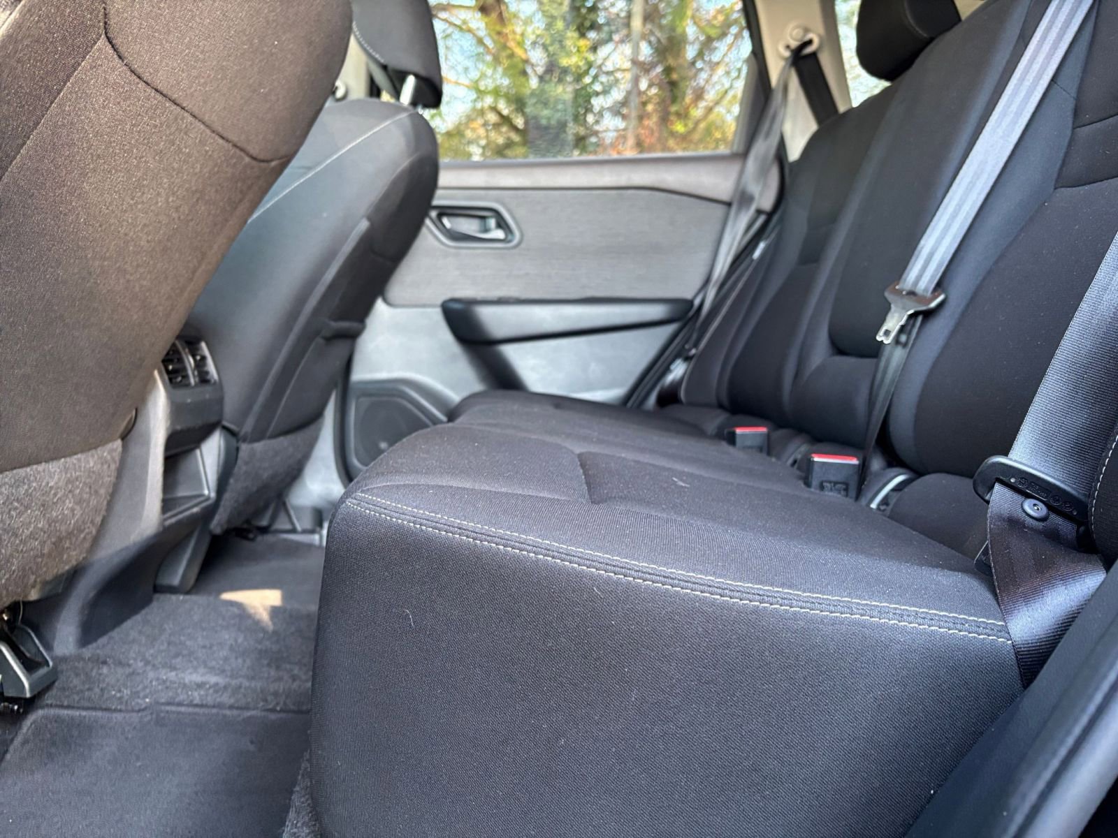 Thumbnail: 2023 Nissan Rogue - 25