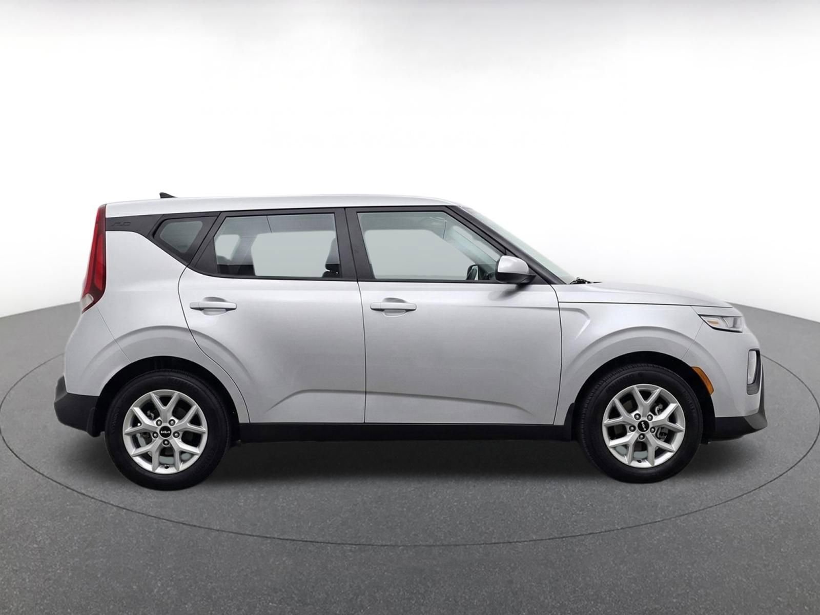 Thumbnail: 2025 Kia Soul - 10
