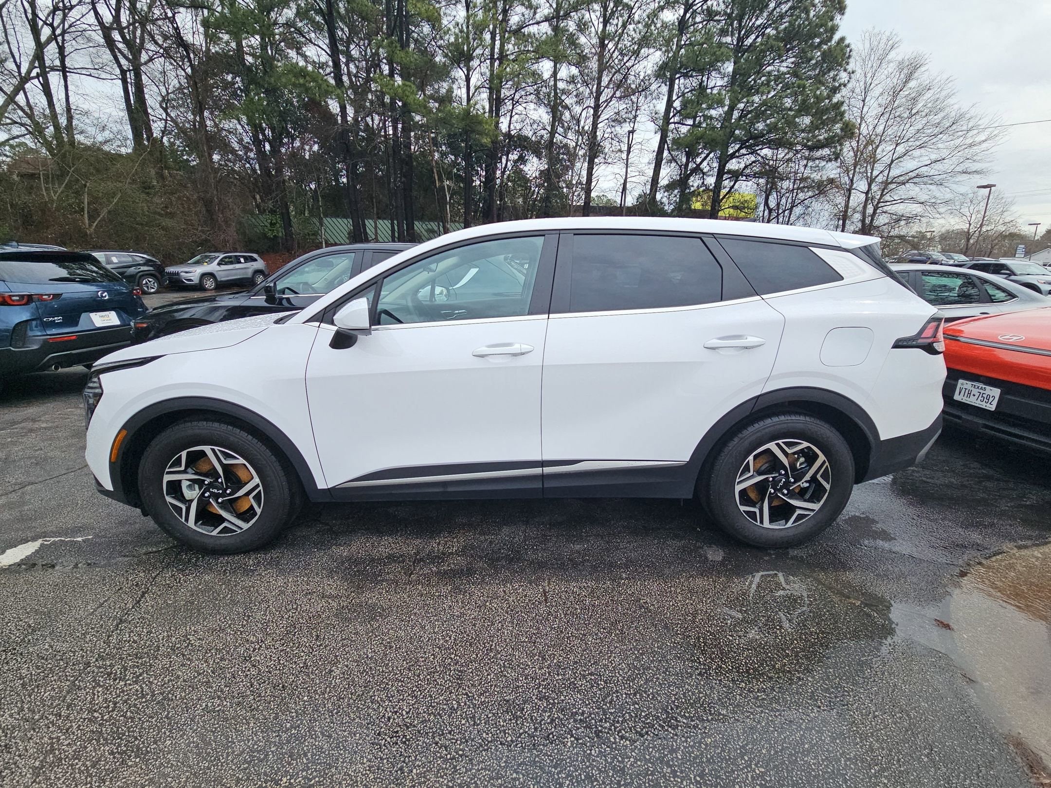 Thumbnail: 2025 Kia Sportage - 1